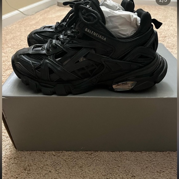 Balenciaga Track 2 Sneakers - Picture 5 of 5